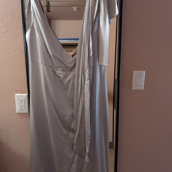 Reformation Siena Dress - Picture 7 of 8